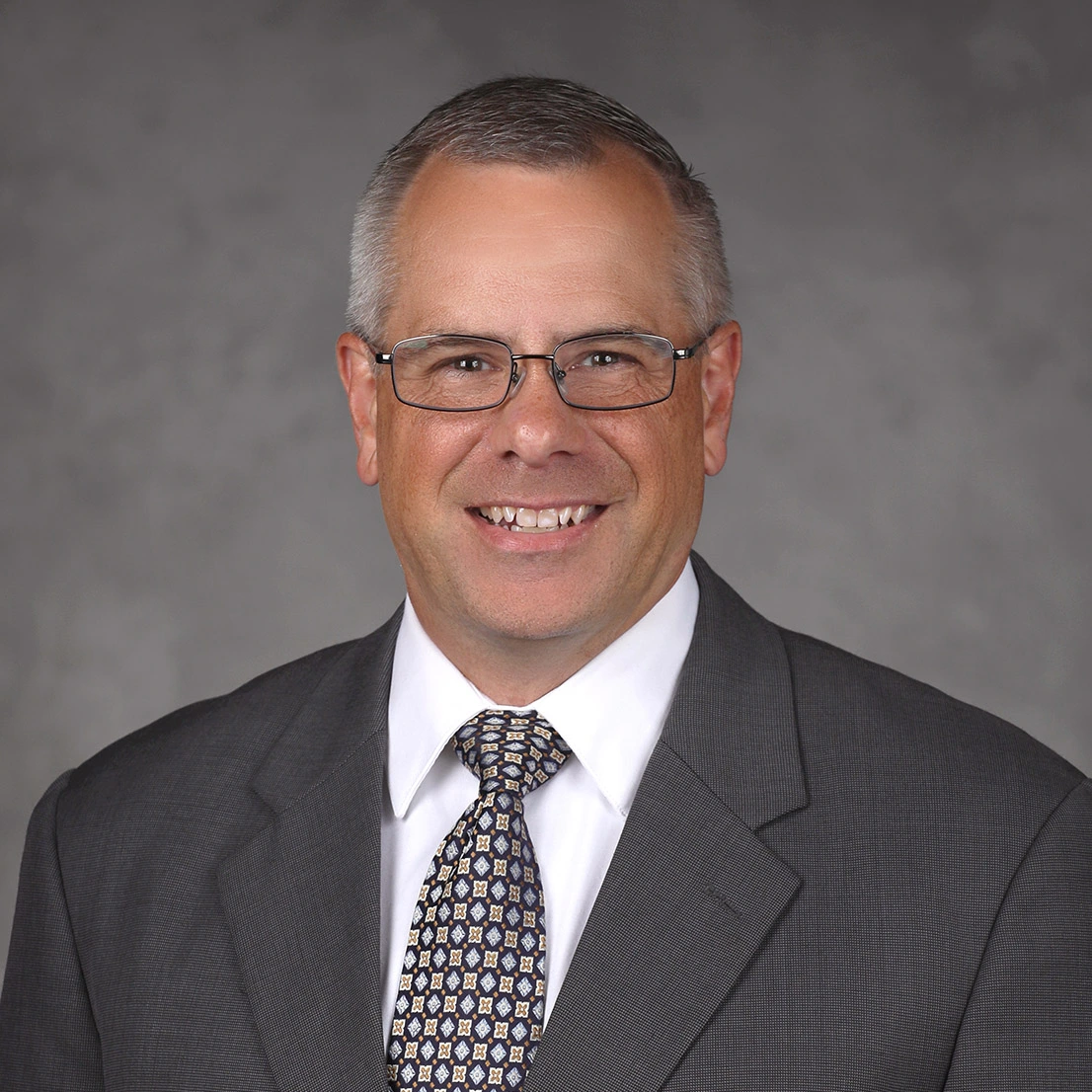 Heashot of Matthew Snyder